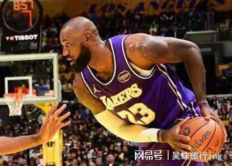 金年会入口-赛地聚焦：社区盾集结日热度飙升；国际米兰豪取连胜；更衣室稳定；团队化学反应显著